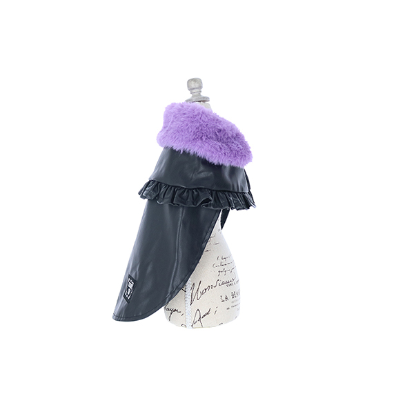 2022 ANNA SUI（アナ スイ）フェイクレザーポンチョ