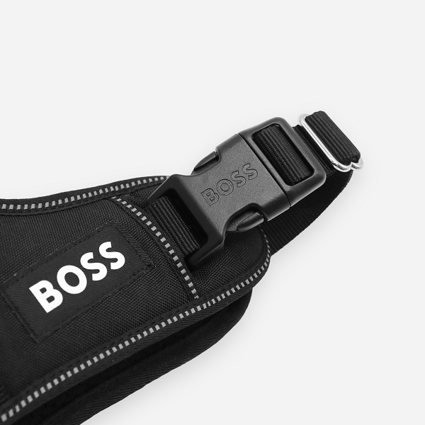 BOSS（ボス）ハーネス / Dog Essentials Harness