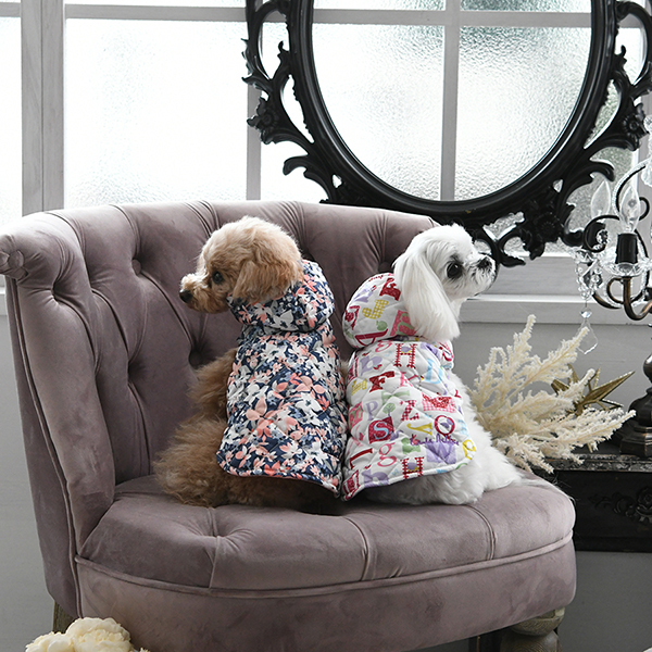 2022 LAURA ASHLEY（ローラアシュレイ）フード付き中綿ベスト | 犬服