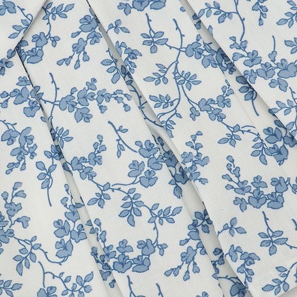 2025新商品 LAURA ASHLEY（ローラアシュレイ）リボンワンピース
