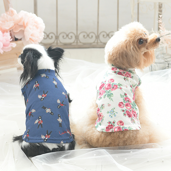2025新商品 LAURA ASHLEY（ローラアシュレイ）ワッフルタンク