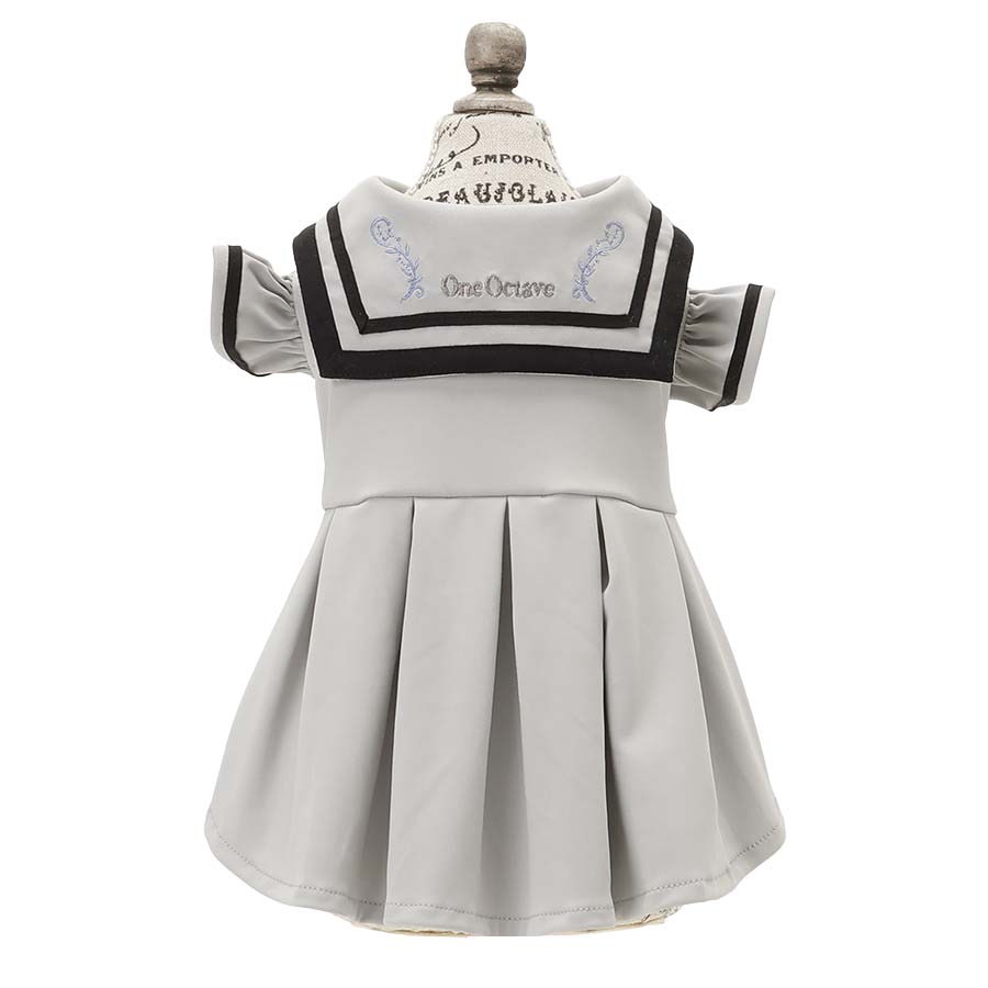 2026新商品 ONE OCTAVE(ワンオクターヴ)袖フリルセーラーワンピ