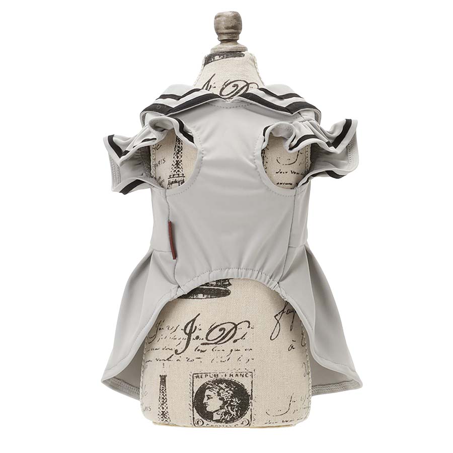 2026新商品 ONE OCTAVE(ワンオクターヴ)袖フリルセーラーワンピ