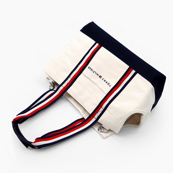 TOMMY HILFIGER（トミーヒルフィガー）キャンバストートバッグ / Canvas Dog Tote Bag