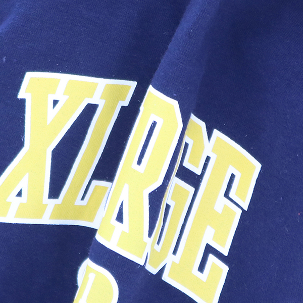 2022 XLARGE（エクストララージ）パイピングロゴＴシャツ