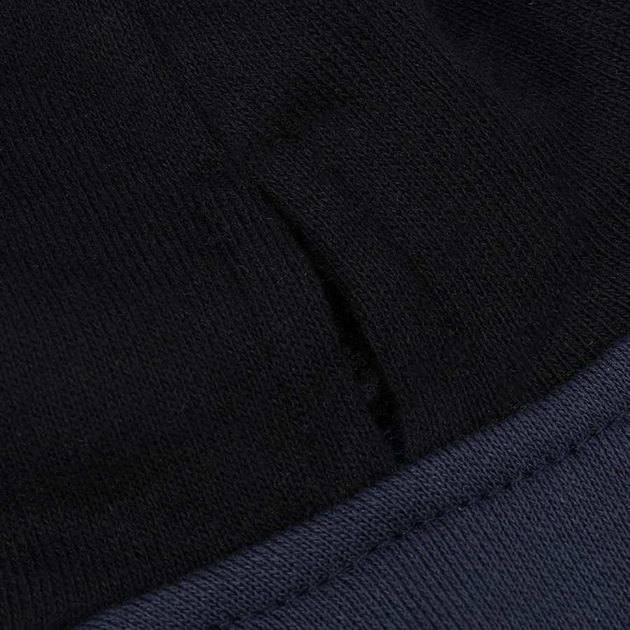 2025新商品 XLARGE（エクストララージ）ツートーンフーディー
